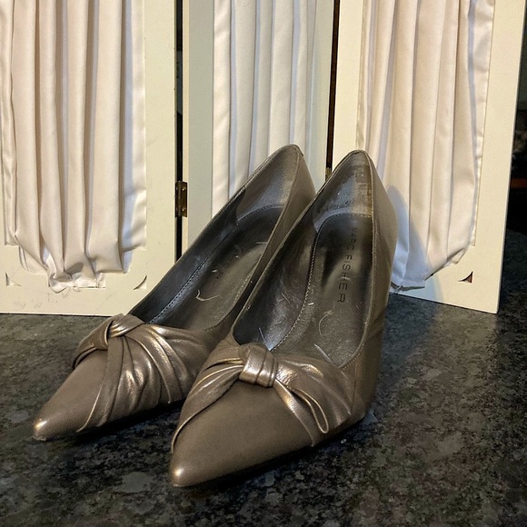 Marc Fisher pumps - Picture 2 of 6